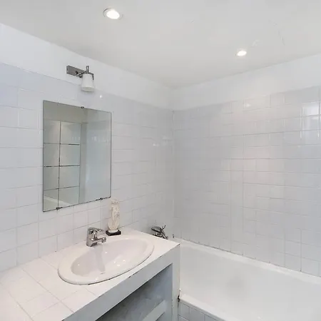 Sacre-coeur View Apartment